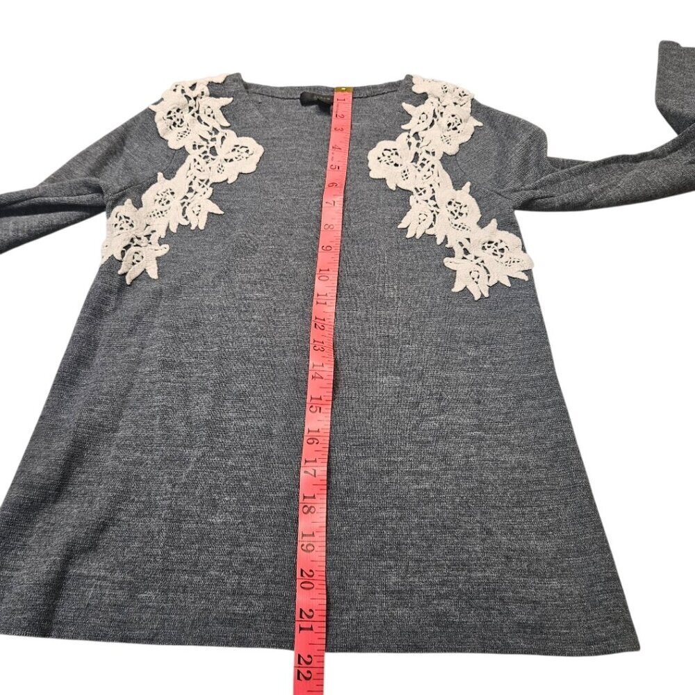 J Crew Lace Crochet Applique Sweater XS - Picture 5 of 6